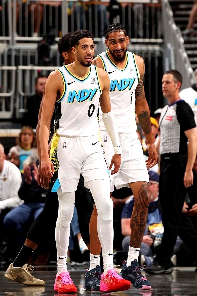 世俱杯2025-步行者队在比赛中备受瞩目,赢得胜利