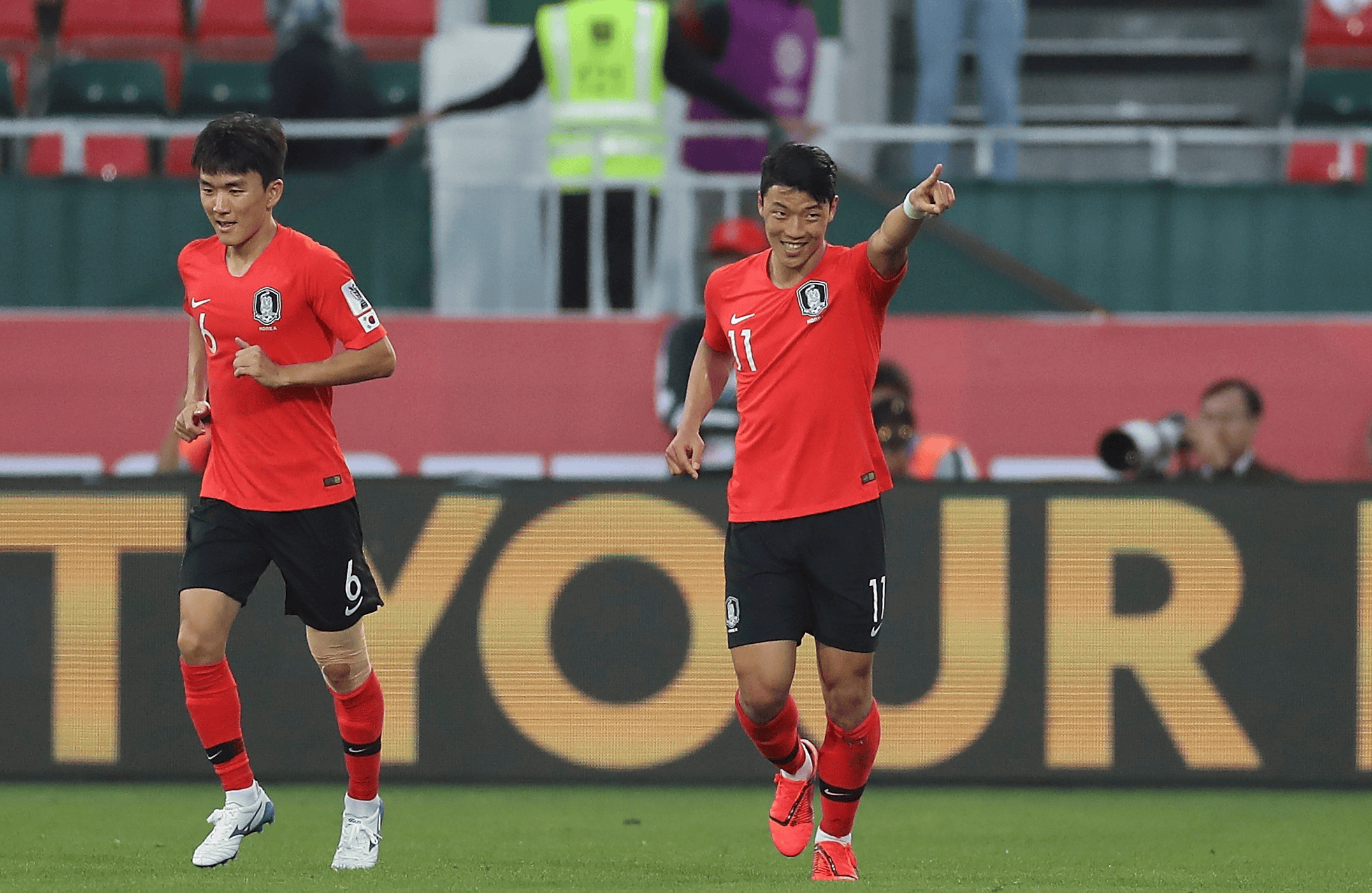 关于亚洲杯半决赛,伊拉克队力克对手晋级决赛的信息 关于亚洲杯半决赛,伊拉克队力克对手晋级决赛的信息