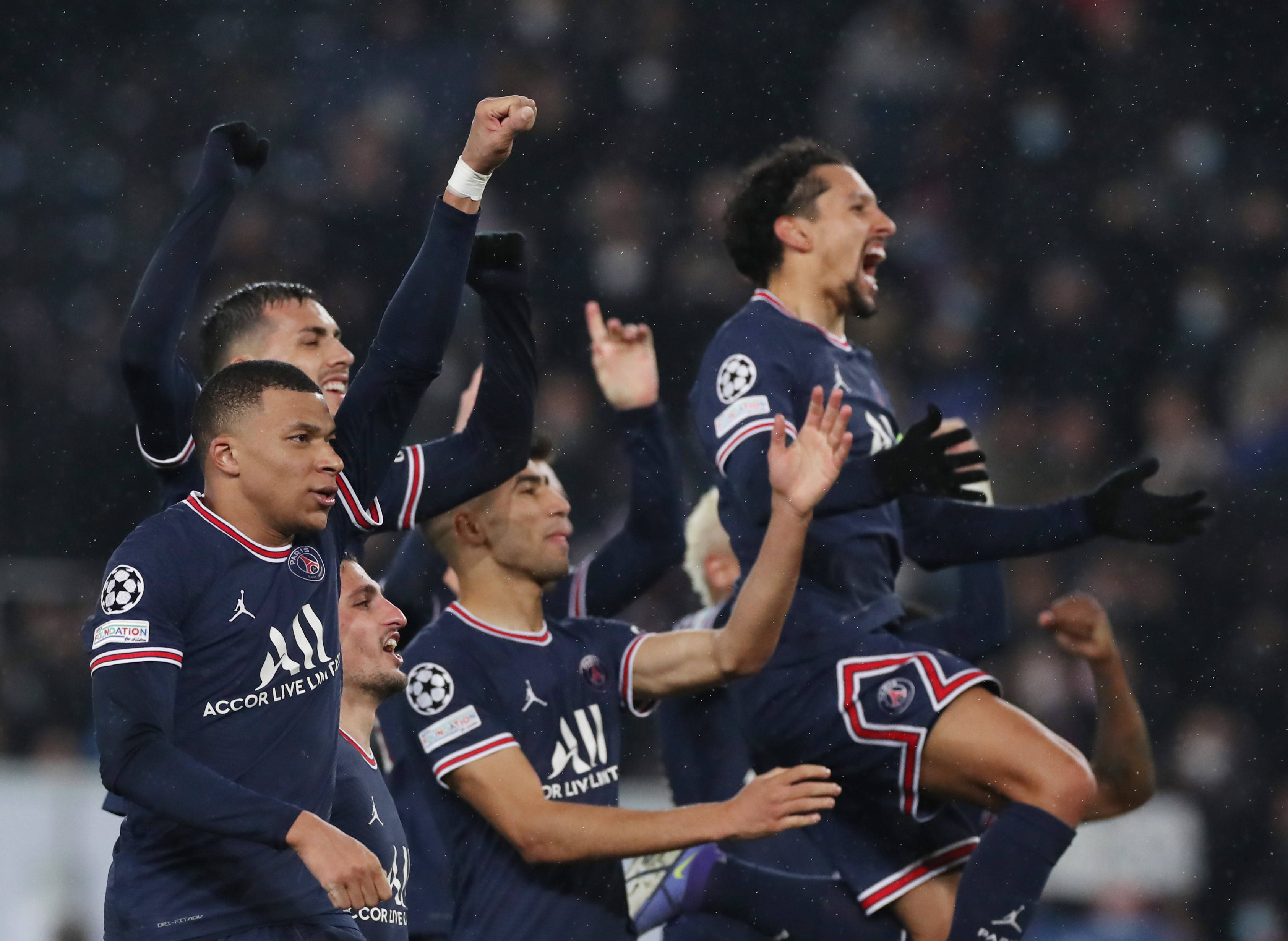 马德里竞技对阵波尔图:争夺晋级机会 马德里竞技对阵波尔图:争夺晋级机会