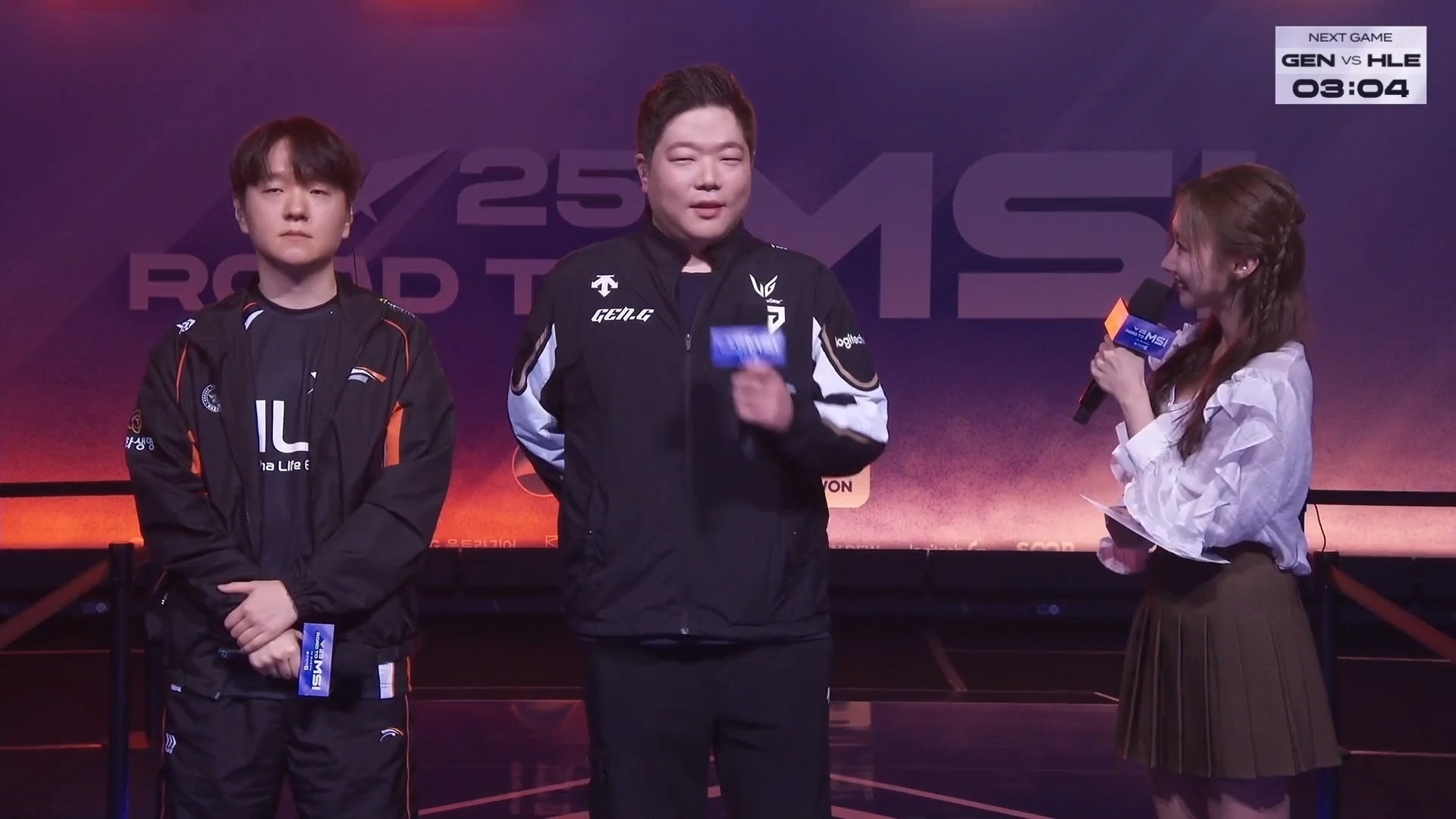 HLE横扫FLY,Canyon完成史诗逆转宿命之战成都决赛之夜,让粉丝疯狂欢呼 HLE横扫FLY,Canyon完成史诗逆转宿命之战成都决赛之夜,让粉丝疯狂欢呼