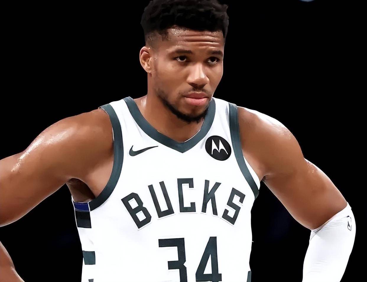 雄鹿逆转战胜热火，字母哥再次成为救世主