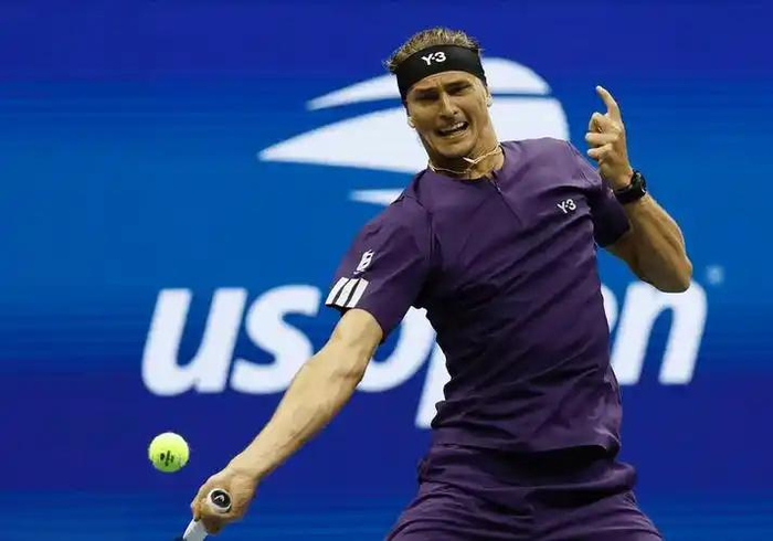 拉沃尔杯逆转联合杯,兹维列夫扛起全队的简单介绍 拉沃尔杯逆转联合杯,兹维列夫扛起全队的简单介绍