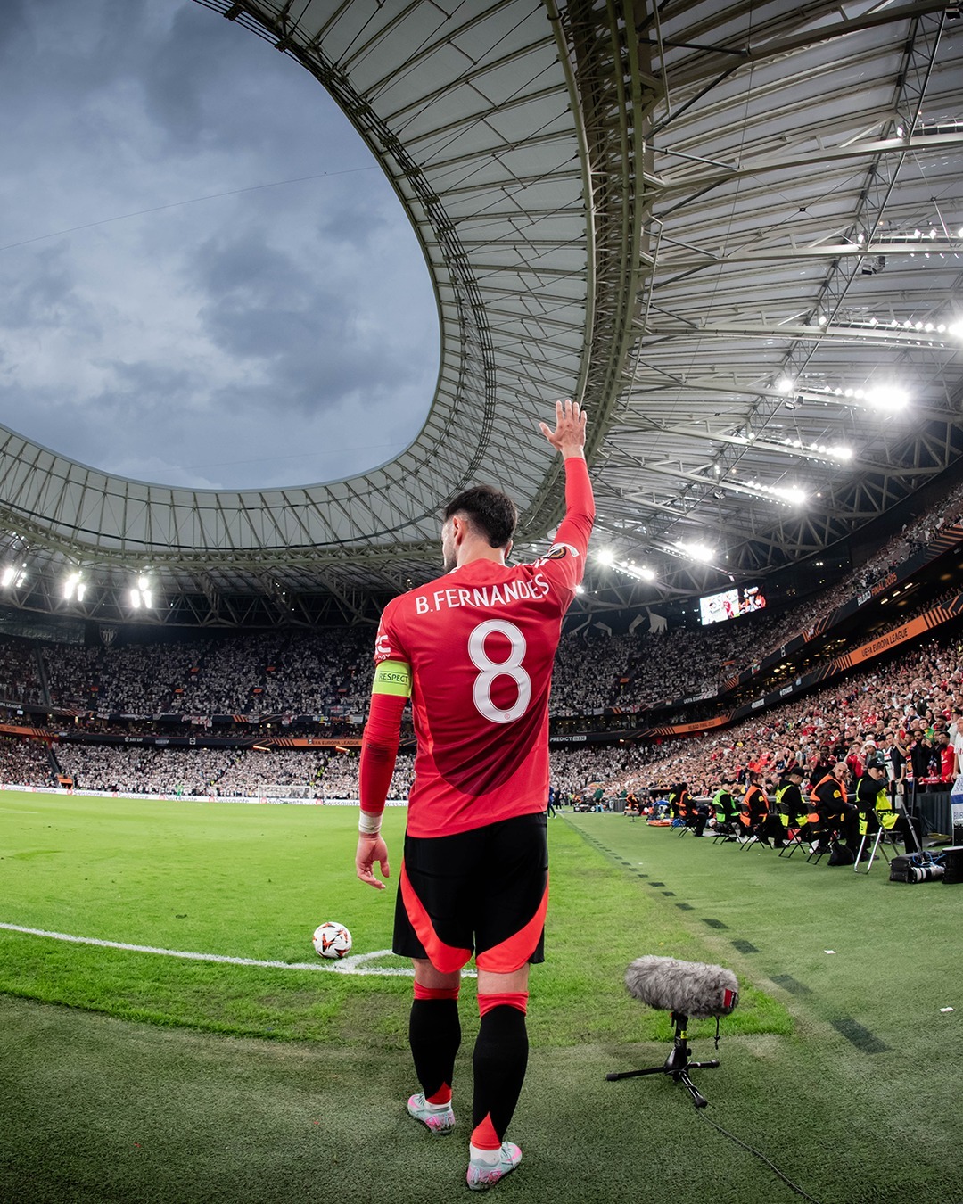 世俱杯直播-关于热刺遭遇曼联逆袭，冠军宝座岌岌可危的信息