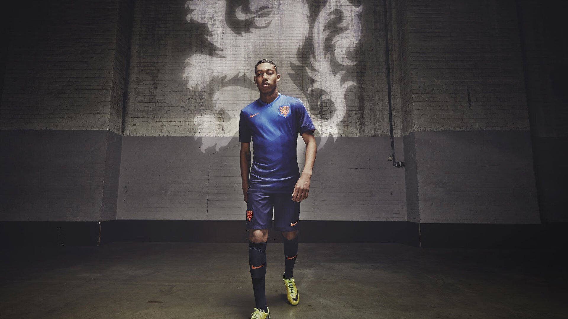 篮球之夜,锋刃如霜,当弗拉霍维奇化身硬仗之王