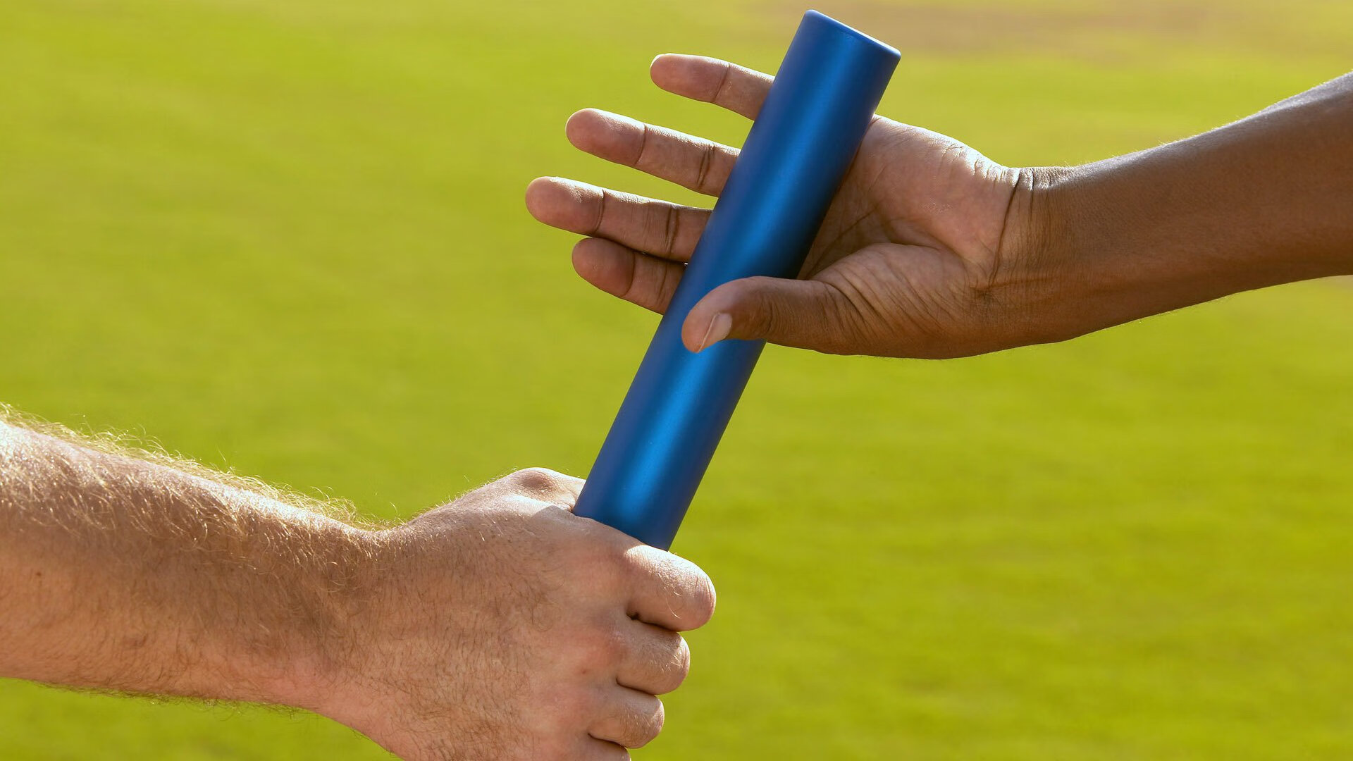 世俱杯时间-赛道上的冰与火之歌,新星崛起与传奇不朽